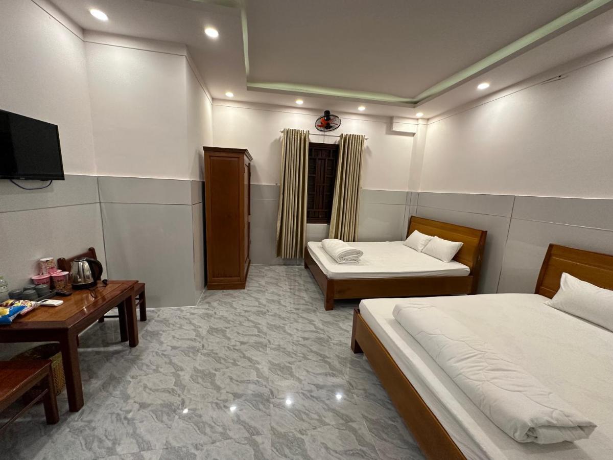 Hoang Linh Hotel Buon Ma Thuot Kültér fotó