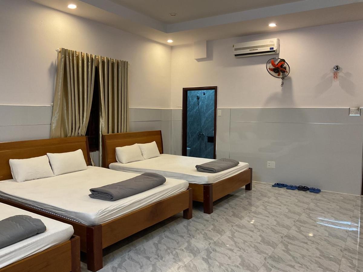 Hoang Linh Hotel Buon Ma Thuot Kültér fotó