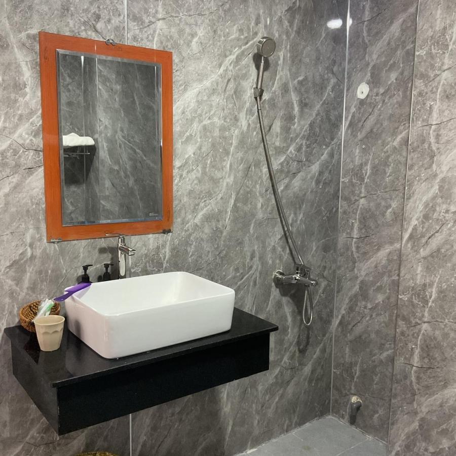 Hoang Linh Hotel Buon Ma Thuot Kültér fotó