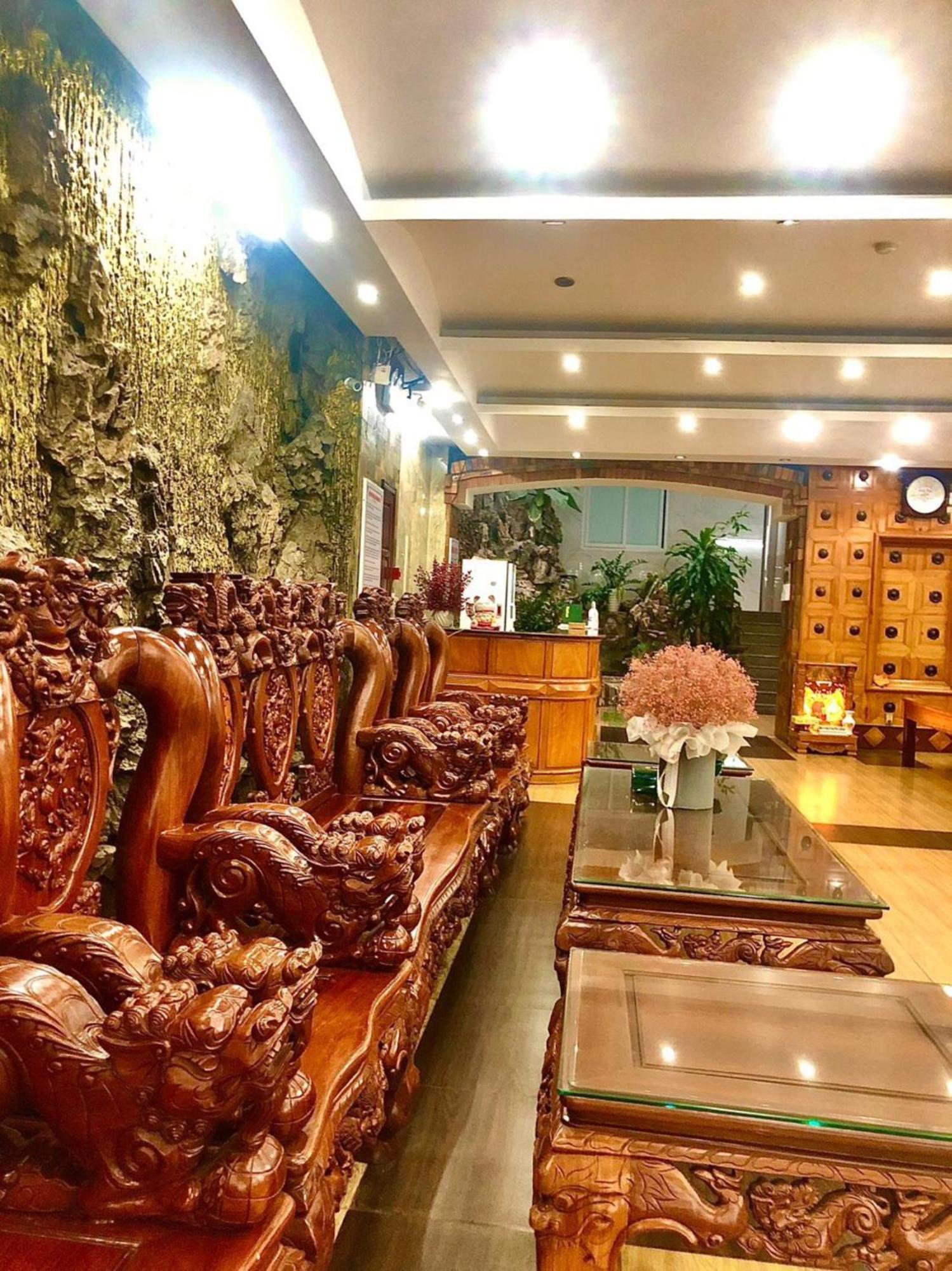 Hoang Linh Hotel Buon Ma Thuot Kültér fotó